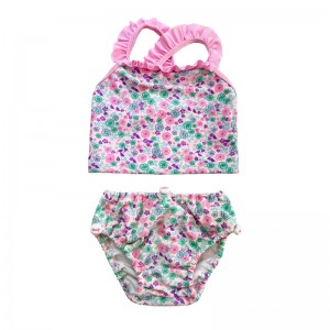 Крест с цветочной обмонкой плиссированной двух частей